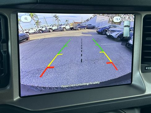 New 2025 Ford Bronco Outer Banks w/ Sasquatch Package image 21