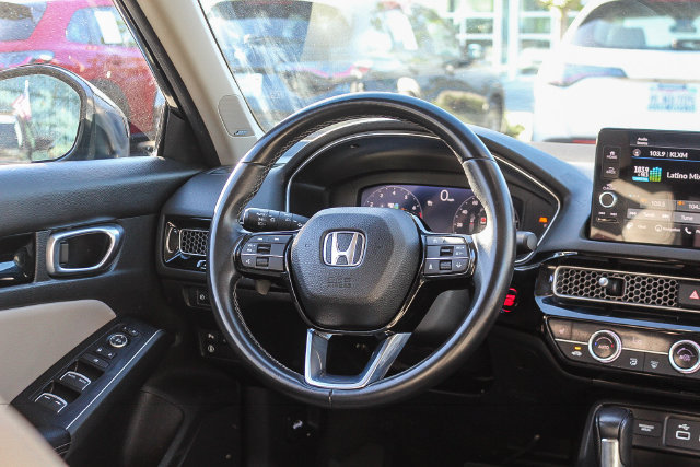 Used 2023 Honda Civic Touring image 19