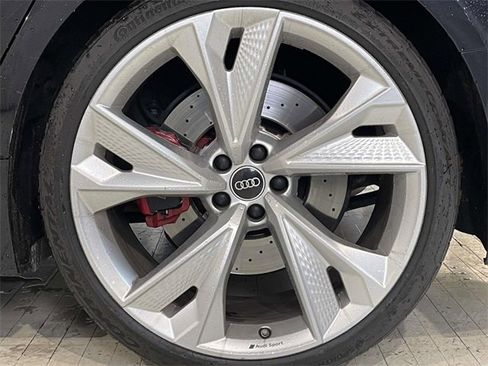 Used 2021 Audi RS 7 Sportback w/ RS 7 Executive Package image 14