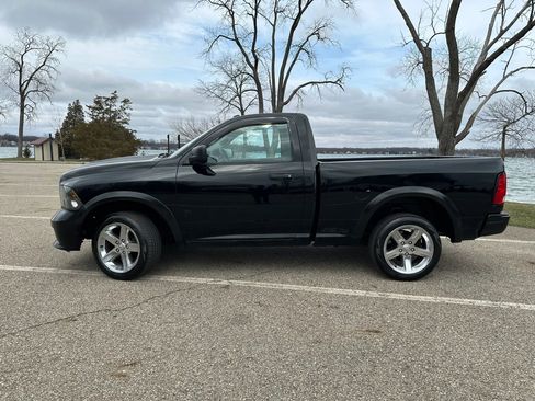 Used 2014 RAM 1500 Express AWD/4WD image 10
