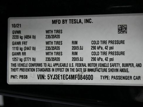 Used 2021 Tesla Model 3 Performance image 45