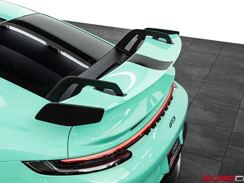 Used 2022 Porsche 911 GT3 RWD image 18