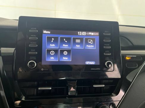 Used 2022 Toyota Camry SE FWD image 63