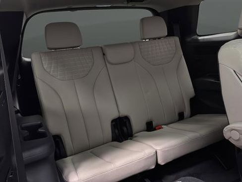 Used 2024 Hyundai Palisade Limited image 27