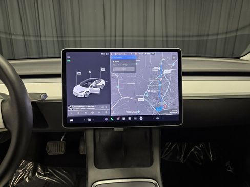 Used 2021 Tesla Model 3 Standard Range Plus image 24