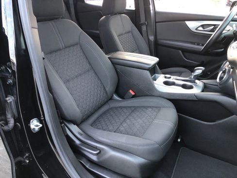 Used 2020 Chevrolet Blazer LT image 23