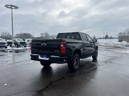 Certified 2024 Chevrolet Silverado 1500 ZR2 w/ Technology Package image 8