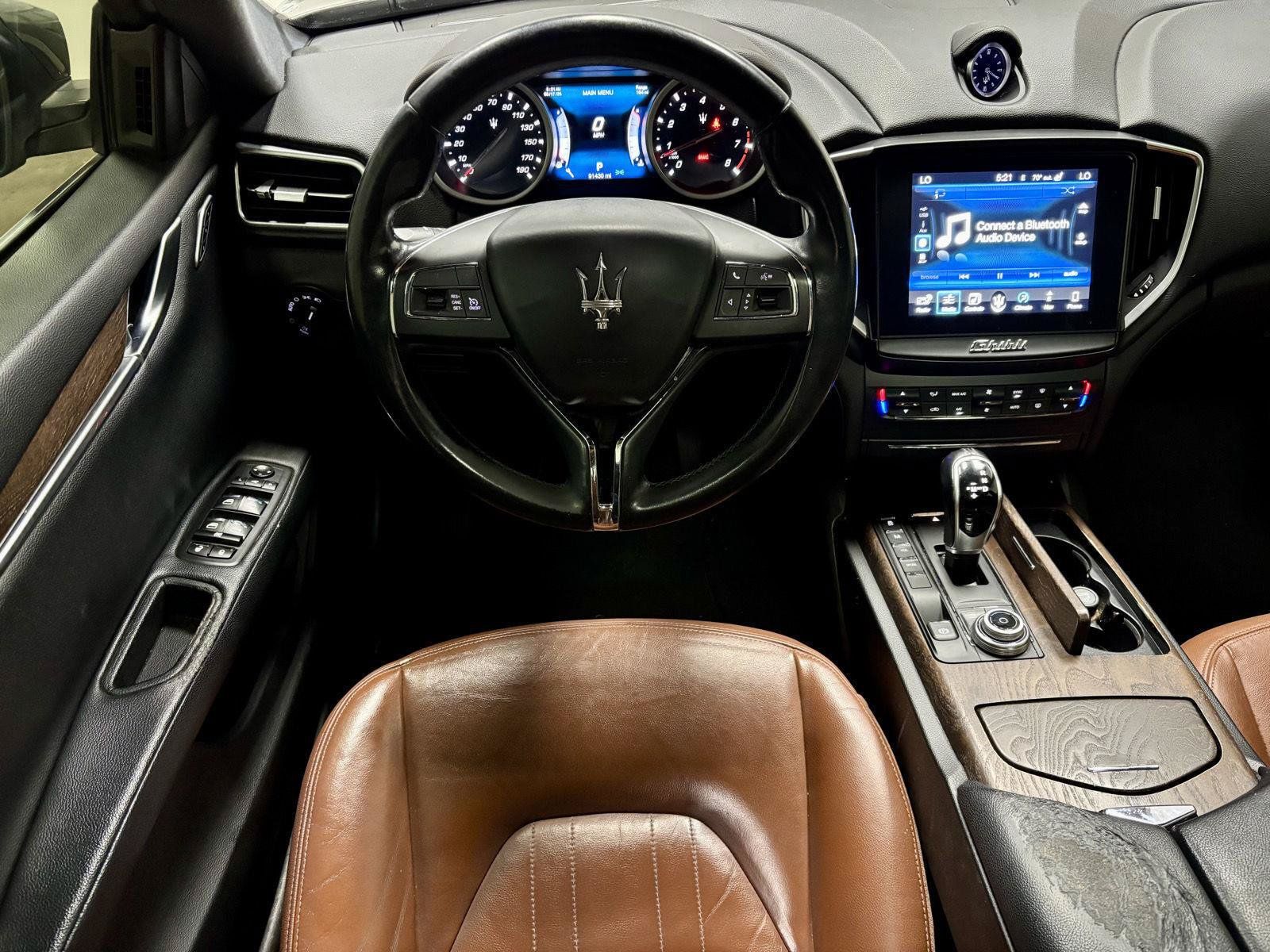 Used 2017 Maserati Ghibli RWD image 2