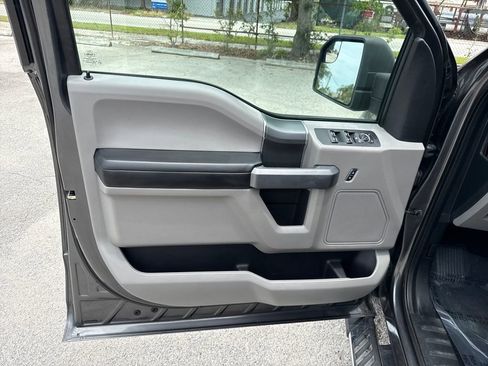 Used 2016 Ford F150 XLT w/ Equipment Group 302A Luxury RWD image 12