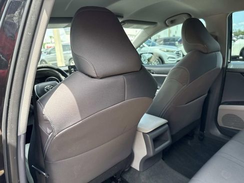 Used 2022 Toyota Camry LE FWD image 14