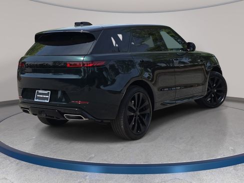 New 2026 Land Rover Range Rover Sport Dynamic SE AWD/4WD image 5