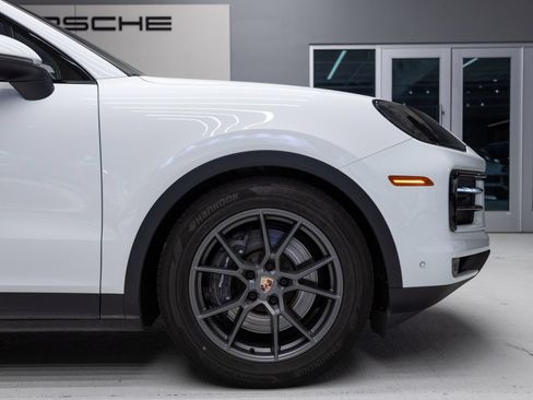 Certified 2026 Porsche Cayenne Coupe AWD/4WD image 11