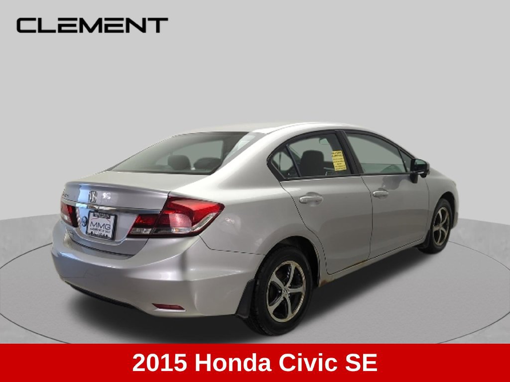 Used 2015 Honda Civic SE image 7