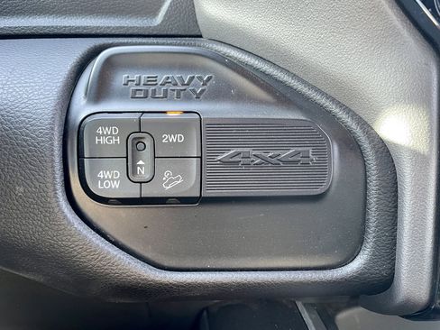 Used 2021 RAM 2500 Big Horn w/ Level 2 Equipment Group image 20