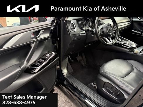 Used 2023 MAZDA CX-9 Touring image 15