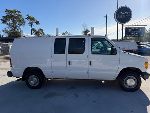 Used 2006 Ford E-250 and Econoline 250 image 36