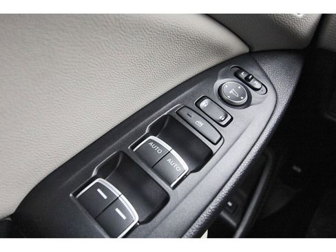 Used 2021 Honda Accord Touring image 20