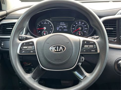 Used 2019 Kia Sorento L FWD image 19