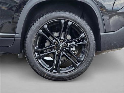 New 2026 Chevrolet Traverse LT image 10