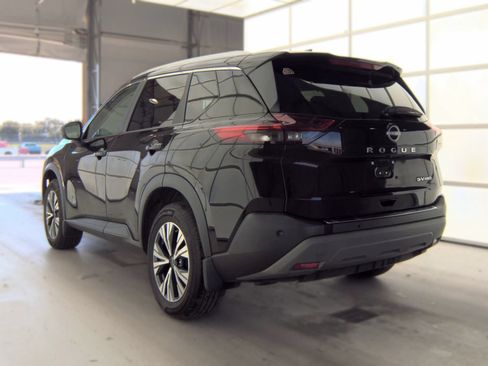 Used 2023 Nissan Rogue SV w/ SV Premium B Package AWD/4WD image 17