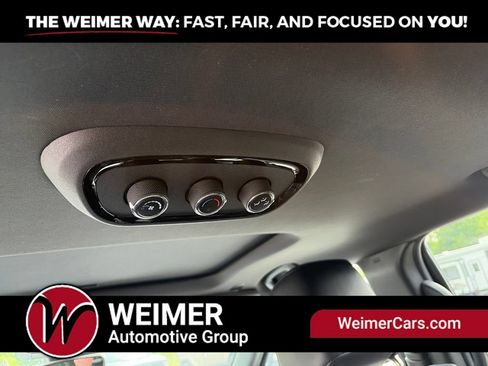 Used 2024 Dodge Durango GT AWD/4WD image 18