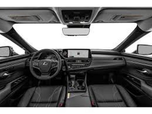 Used 2025 Lexus ES 350 w/ Accessory Package (Z2) image 3