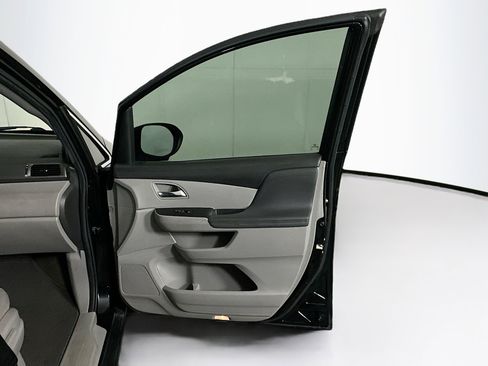 Used 2014 Honda Odyssey EX-L image 34