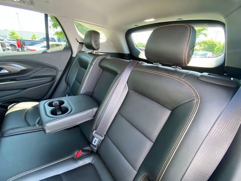 Used 2019 GMC Terrain SLT w/ Preferred Package FWD image 23