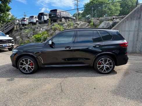 Used 2022 BMW X5 M50i AWD/4WD image 2