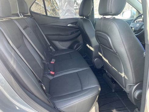 Used 2025 Buick Encore GX Sport Touring w/ Advanced Technology Package image 33