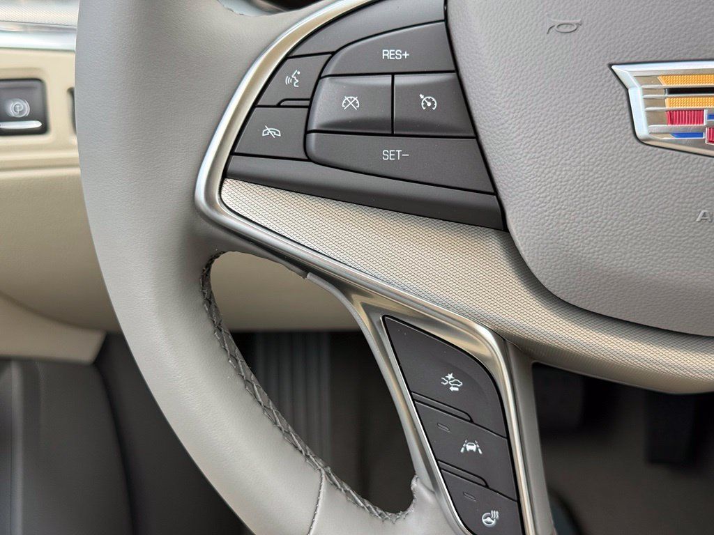 Certified 2026 Cadillac XT5 Premium Luxury w/ Driver Assist Package FWD image 24