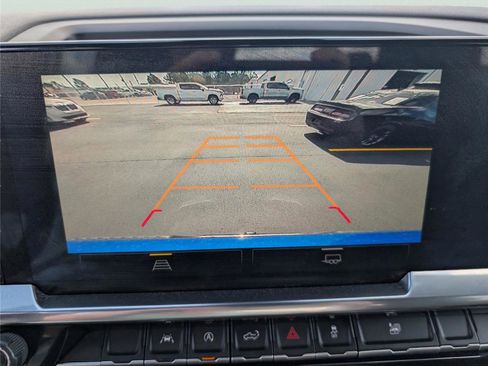 Used 2023 Chevrolet Silverado 1500 LT image 17