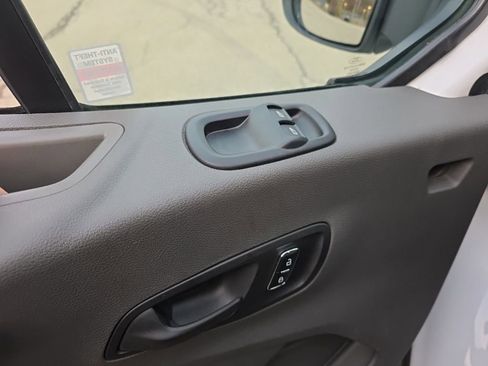Certified 2023 Ford Transit 150 Low Roof image 19