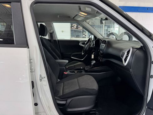 Used 2020 Kia Soul X-Line FWD image 14