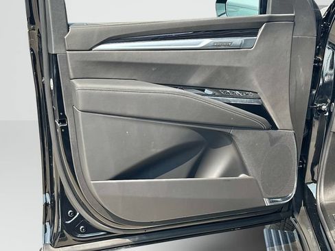 New 2026 Cadillac Escalade ESV Sport w/ Touring Package AWD/4WD image 8
