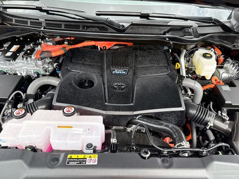 Used 2026 Toyota Sequoia Platinum w/ Tow Technology Package image 18