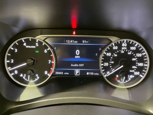 Used 2020 Nissan Sentra SV image 18