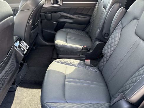 Used 2022 Kia Sorento SX image 18
