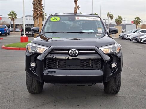Certified 2024 Toyota 4Runner SR5 image 8