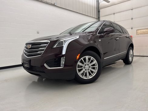 Used 2018 Cadillac XT5 AWD image 7