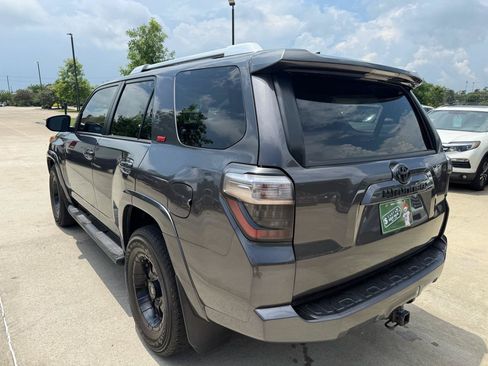 Used 2015 Toyota 4Runner SR5 Premium RWD image 6
