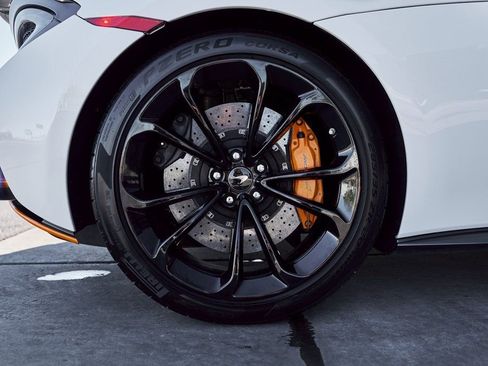 Used 2020 McLaren 570S Coupe image 28