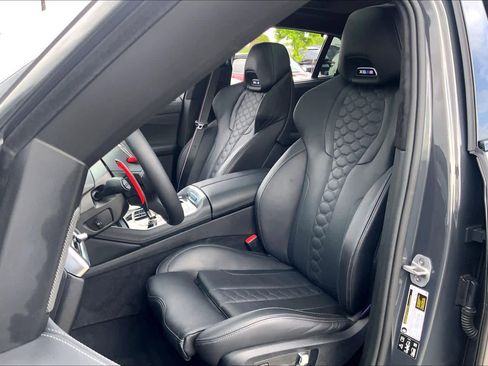 Used 2025 BMW X6 M Competition w/ Executive Package image 7