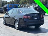 Used 2009 Volkswagen Jetta TDI image 2