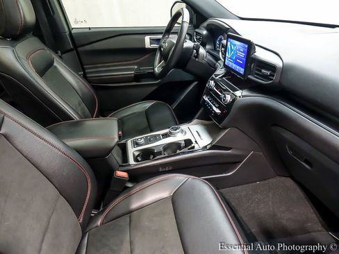 Used 2023 Ford Explorer ST-Line w/ Class IV Trailer Tow Package image 29