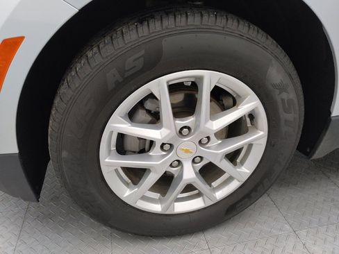 Used 2022 Chevrolet Equinox LT FWD image 31