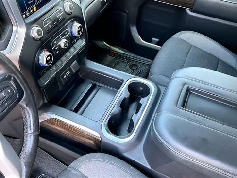 Used 2021 GMC Sierra 1500 Elevation w/ X31 Off-Road Package AWD/4WD image 15