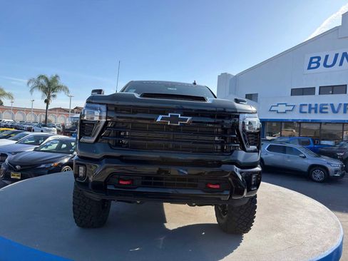 New 2026 Chevrolet Silverado 2500 LT w/ Trail Boss Package AWD/4WD image 3