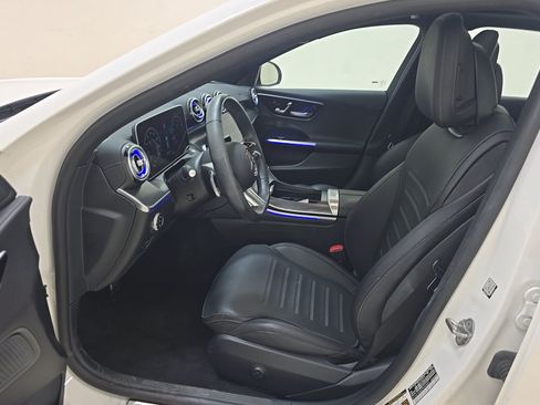 Used 2023 Mercedes-Benz C 300 Sedan image 4