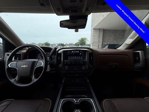 Used 2018 Chevrolet Silverado 1500 High Country AWD/4WD image 25